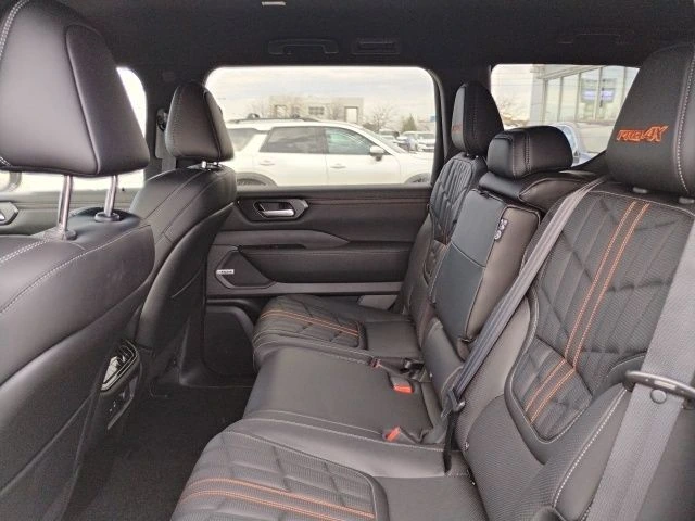 2026 Nissan Armada PRO-4X - Photo 14