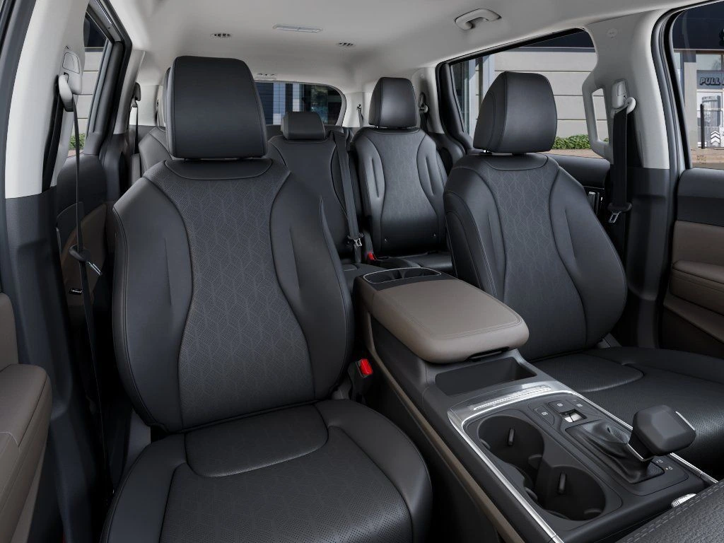 2026 Kia Carnival LXS - Photo 18
