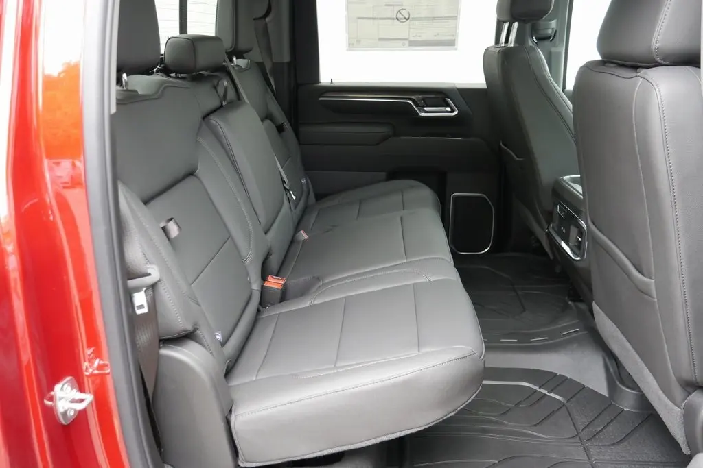 2026 Chevrolet Silverado LTZ photo 25