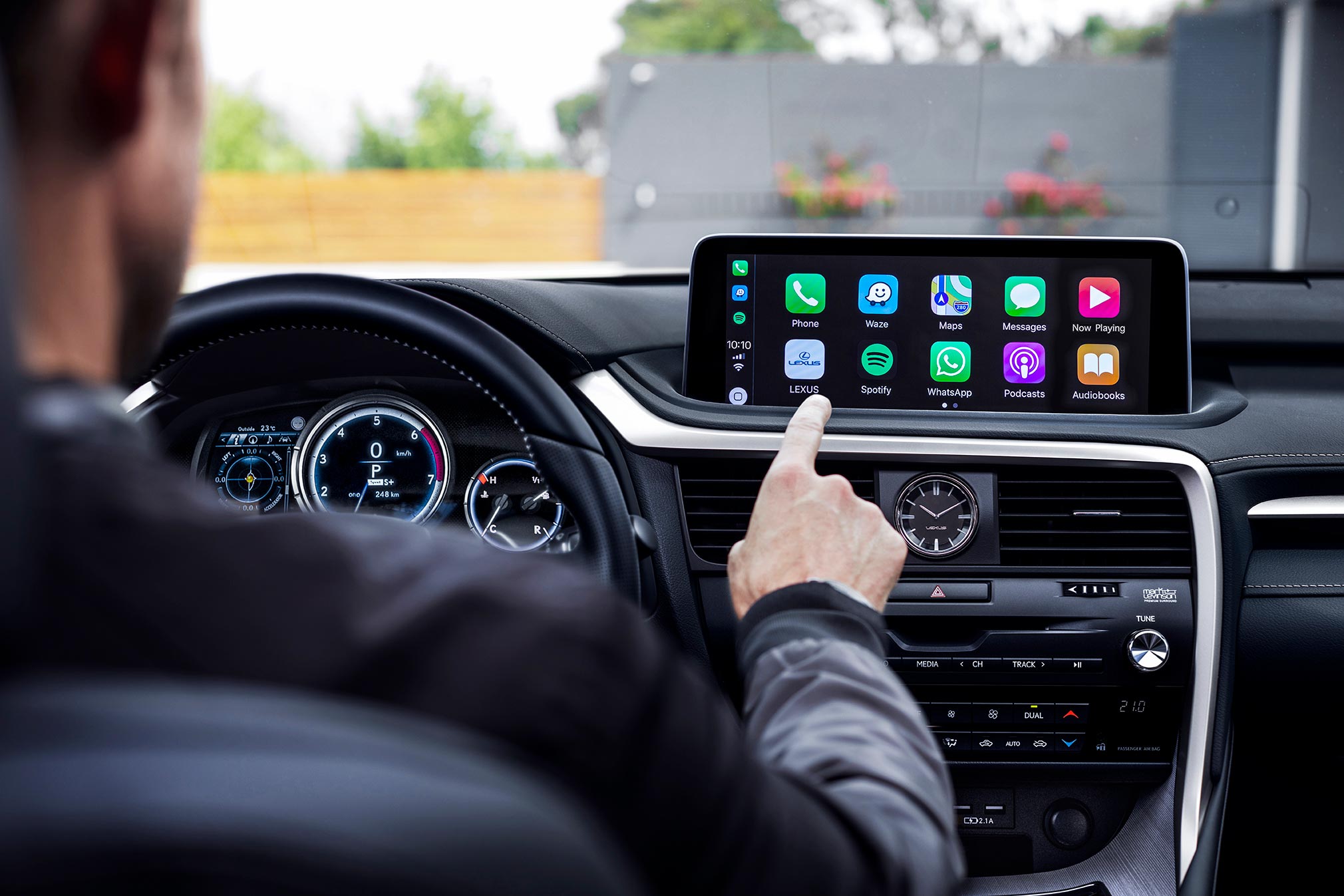 Available 12.3″ Touchscreen Multimedia System with Apple CarPlay, Android Auto & more.