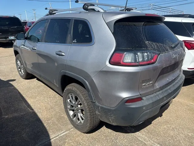 2019 Jeep Cherokee Latitude photo 3