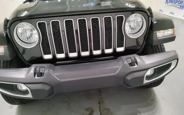 2021 Jeep Wrangler Unlimited Sahara photo 9