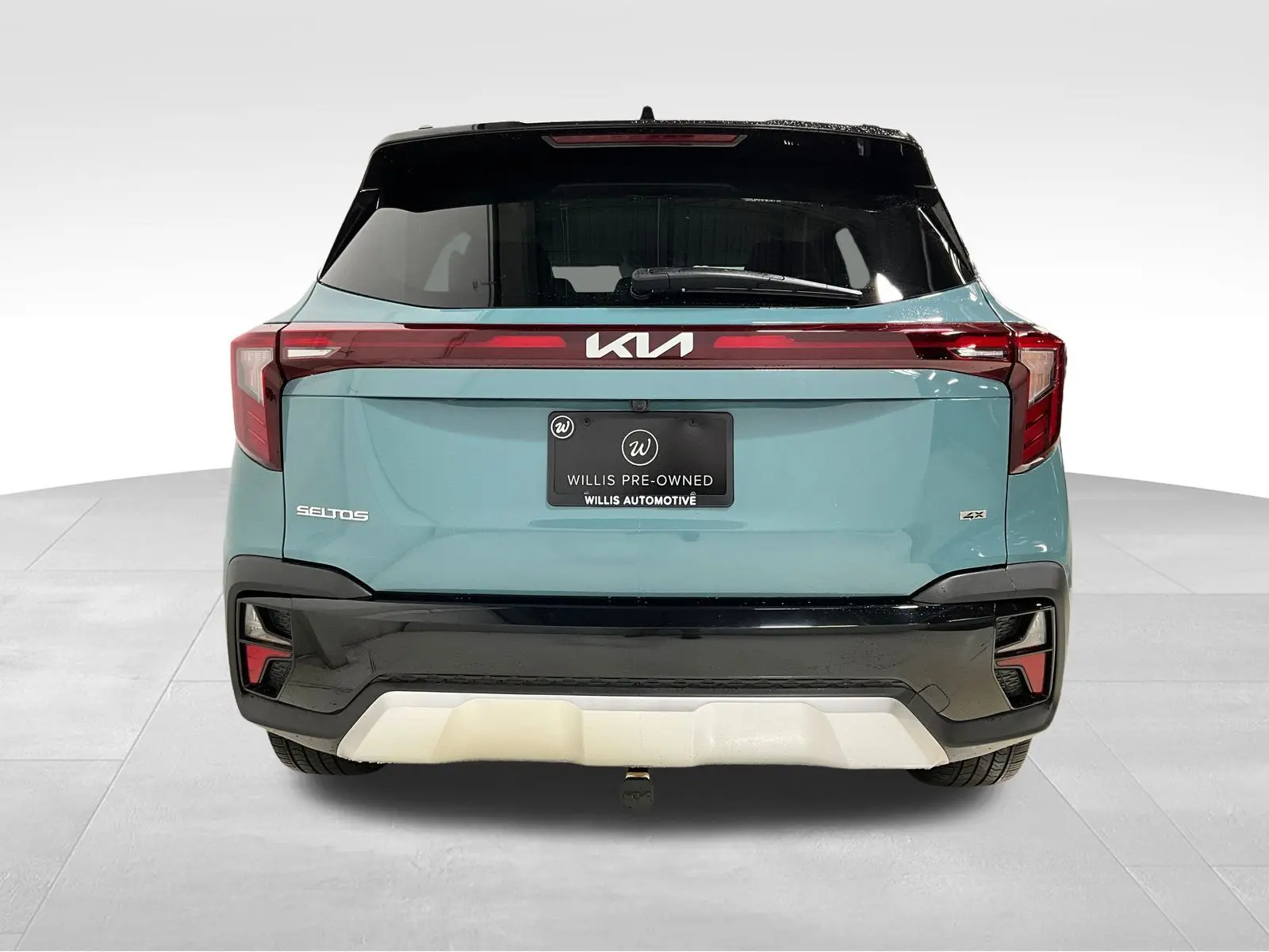 2024 Kia Seltos SX photo 3