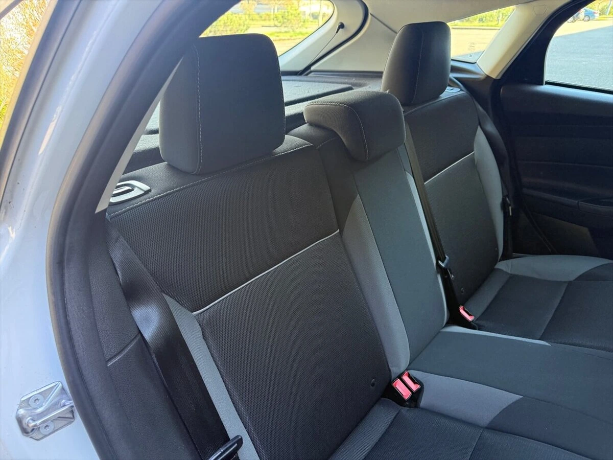 2014 Ford Focus SE - Photo 21