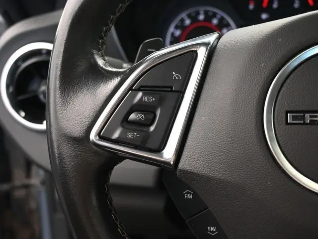 2023 Chevrolet Camaro 1LT photo 22