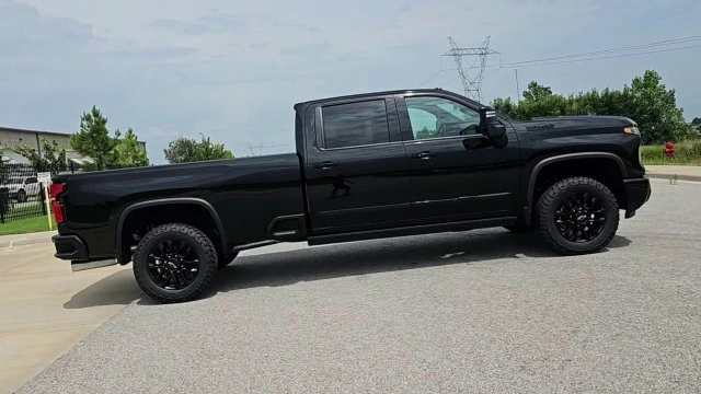2026 Chevrolet Silverado 3500 HD High Country - Photo 9