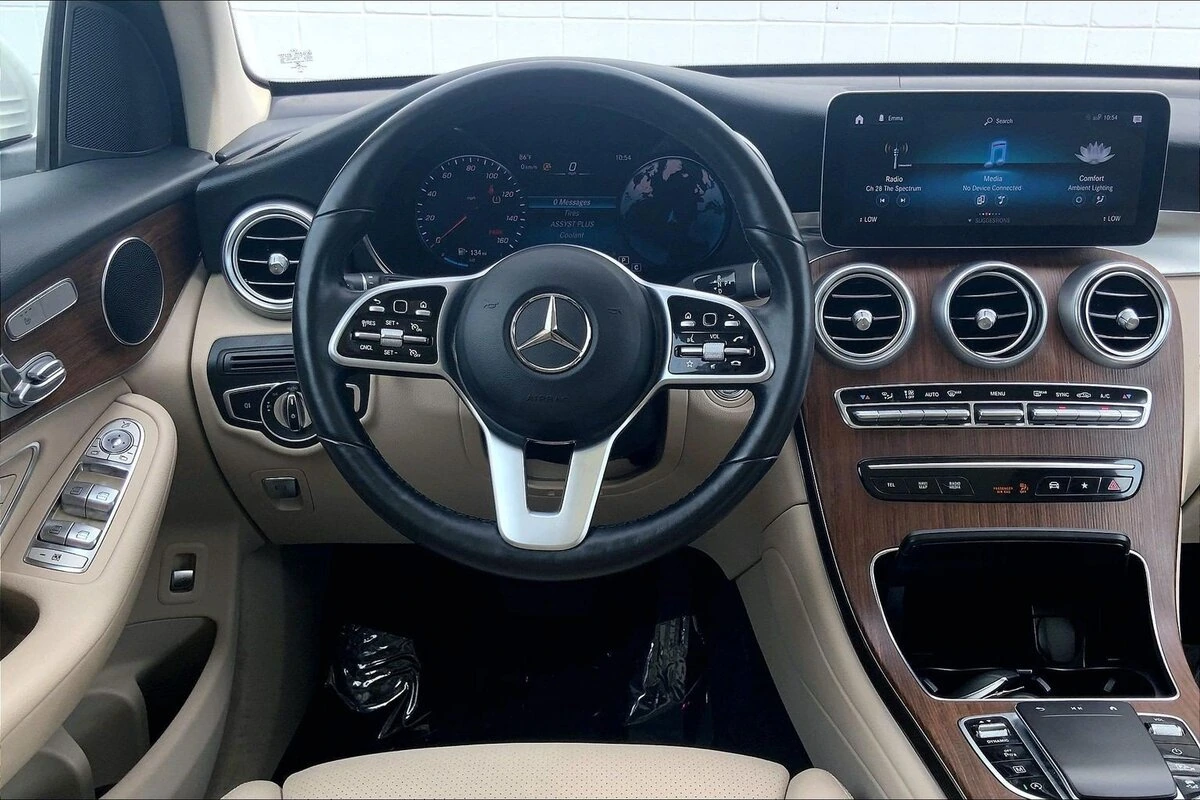 2022 Mercedes-Benz GLC GLC300 - Photo 6