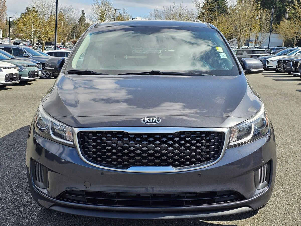 Used 2016 Kia Sedona LX with VIN KNDMB5C1XG6216815 for sale in Kirkland, WA