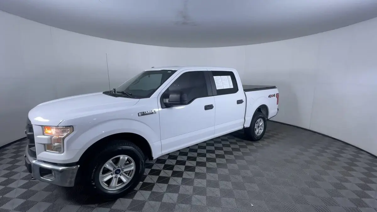 2017 Ford F-150 XL photo 4