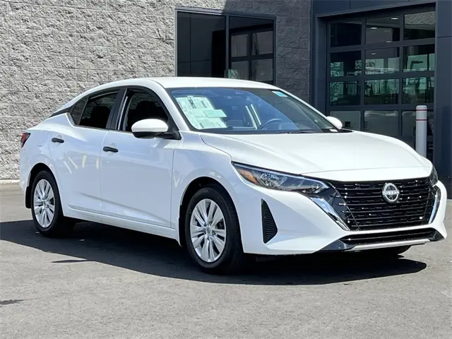 2025 Nissan Sentra S photo 6