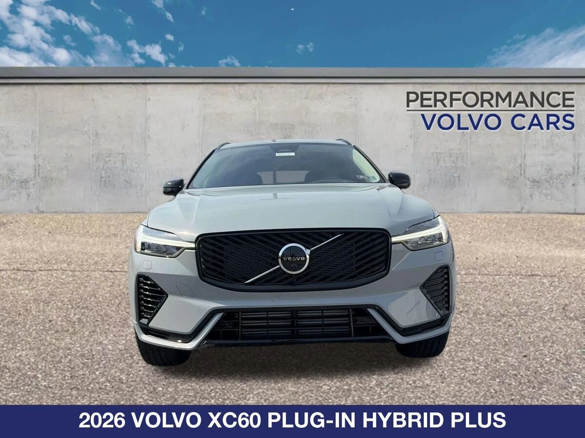 2026 Volvo - image 9