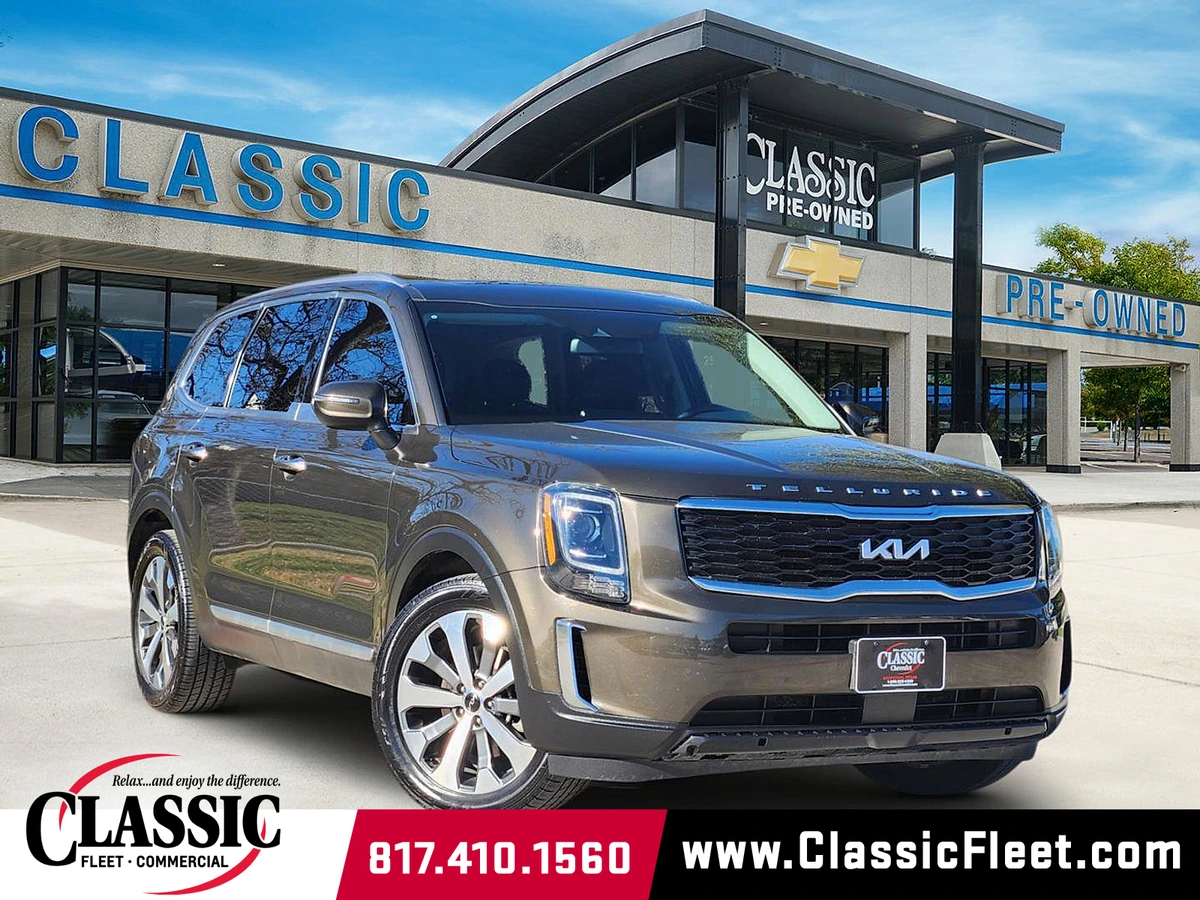 2022 Kia Telluride S's photo