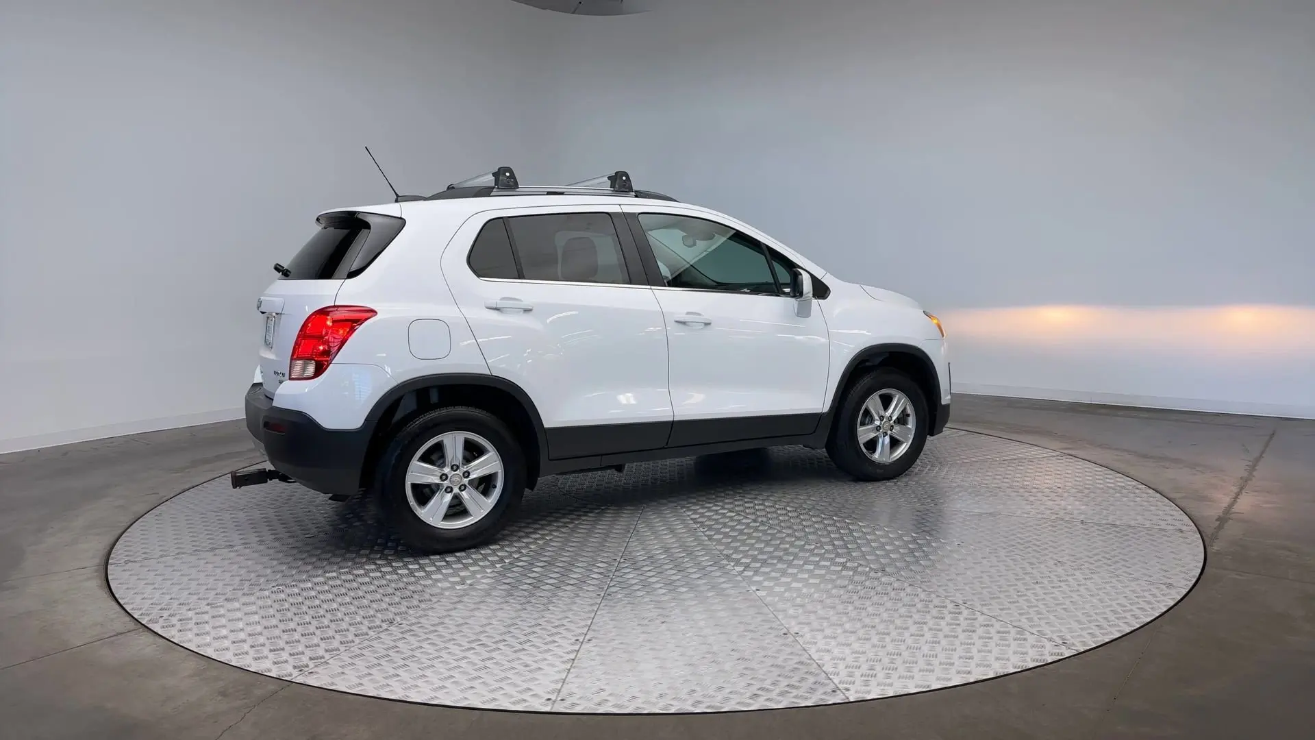 Used 2016 Chevrolet Trax LT with VIN 3GNCJPSBXGL146105 for sale in Highlands Ranch, CO