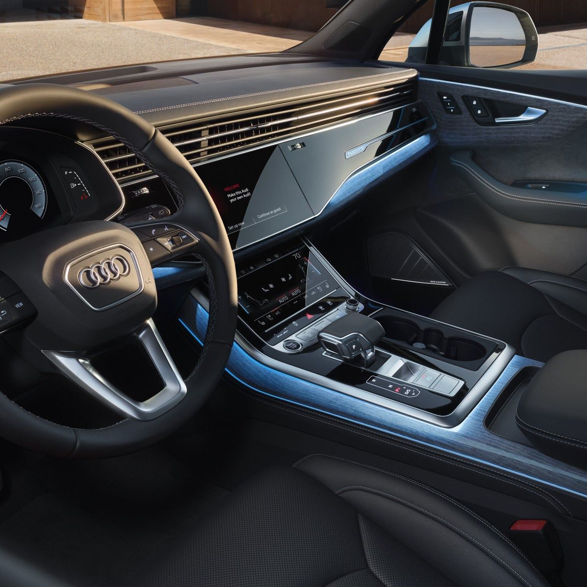 2026 Audi Q7 MMI touch response screens and virtual cockpit