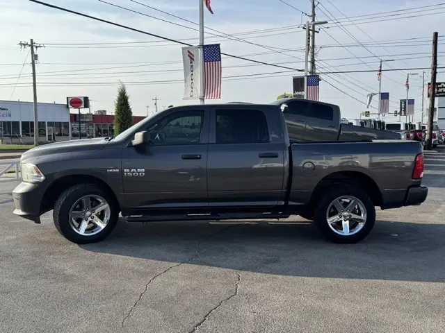 2018 Ram 1500 Express photo 4