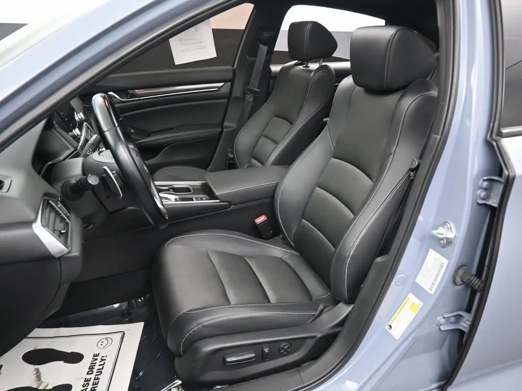 2021 Honda Accord Sport 2.0T photo 24
