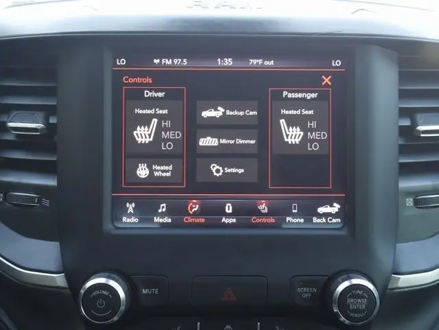2019 Ram 1500 Big Horn Lone Star photo 3