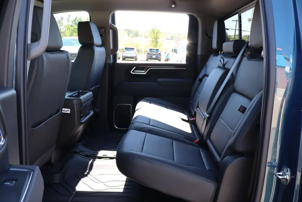 2026 Chevrolet Silverado LT photo 37
