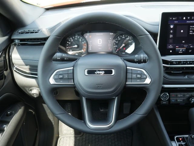 2026 Jeep Compass Latitude Altitude - Photo 16