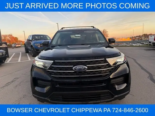 2023 Ford Explorer XLT photo 4