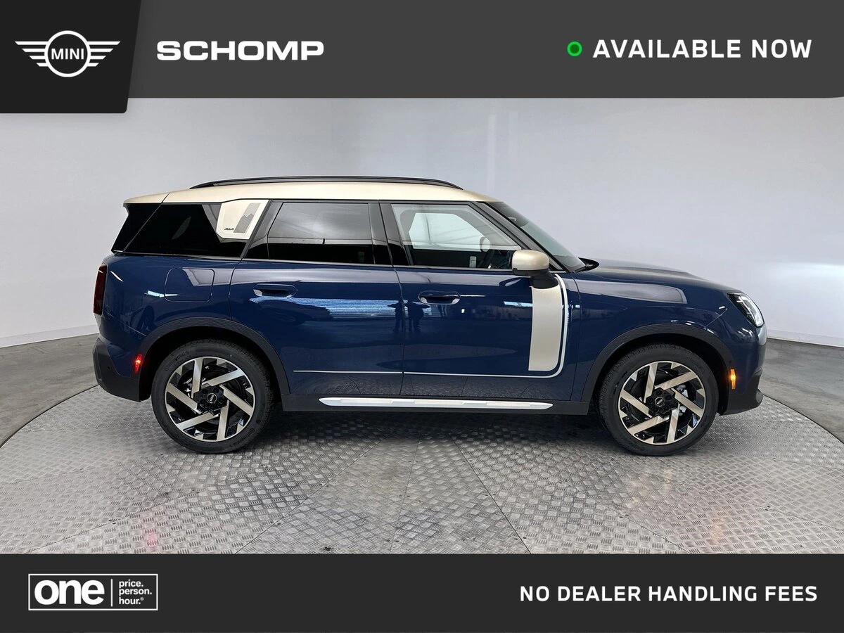 2026 MINI Countryman S's photo
