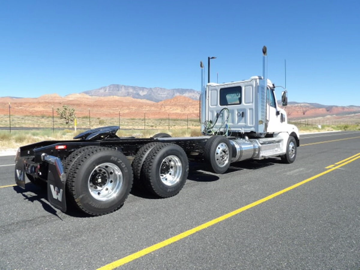 2027 Western Star 49X — photo 6