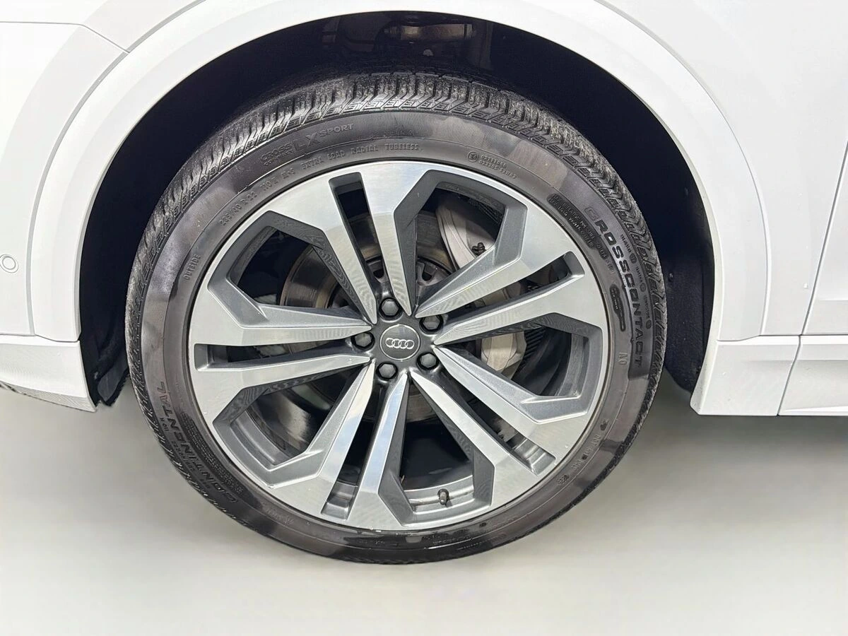 2019 Audi Q8 Premium Plus - Photo 33