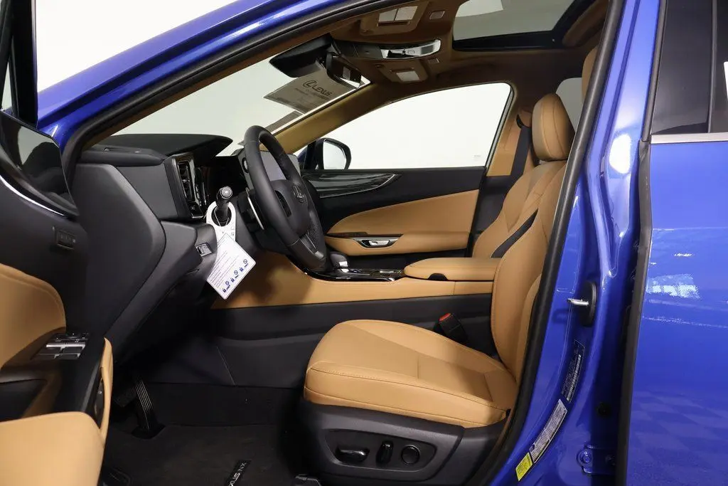 2026 Lexus NX 350 Premium AWD photo 5