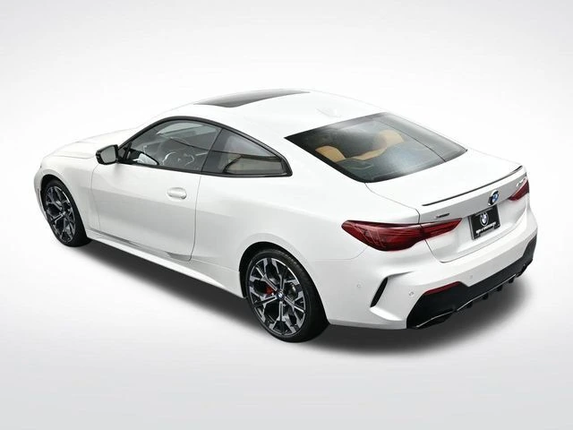 2026 BMW 4 Series M440i - Photo 25