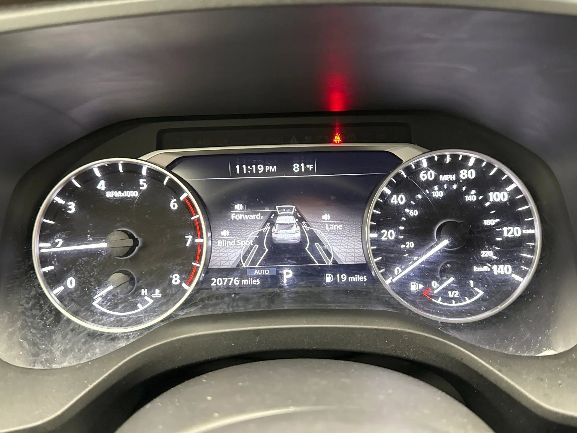 2023 Nissan Rogue SV photo 9