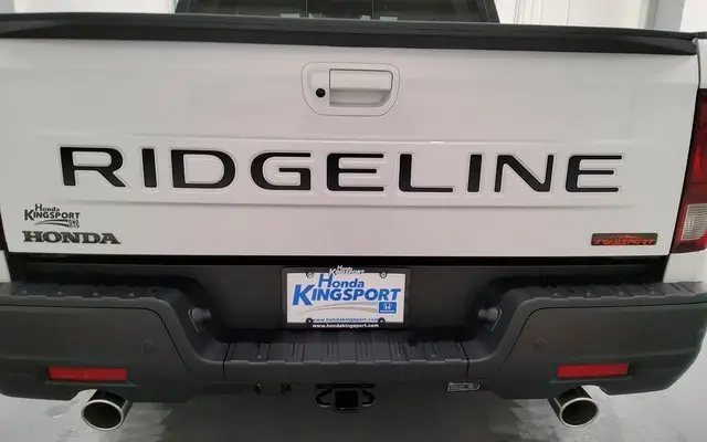 2025 Honda Ridgeline TrailSport photo 3