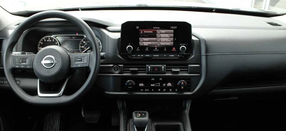 2023 Nissan Pathfinder S - Photo 24