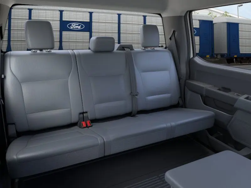 2026 Ford F-250 photo 3