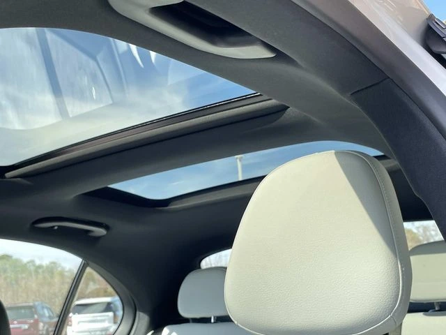 2026 Mercedes-Benz C-Class Sedan C 300 - Photo 21
