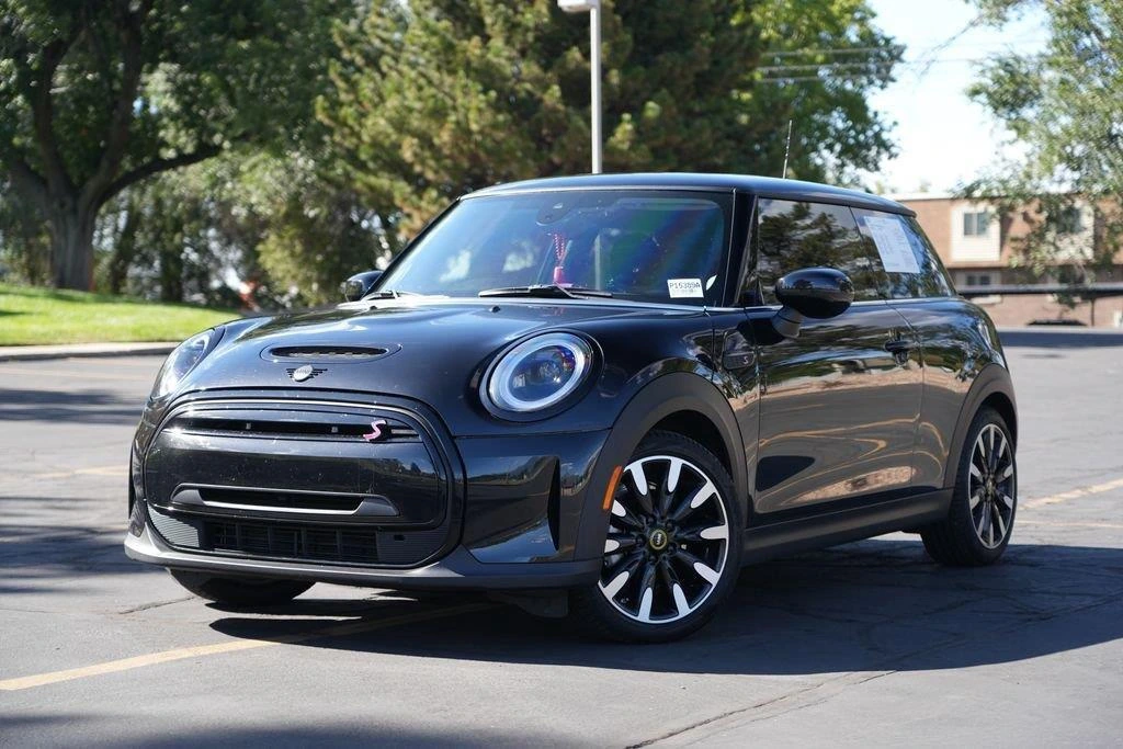 2024 MINI Hardtop 2 Door