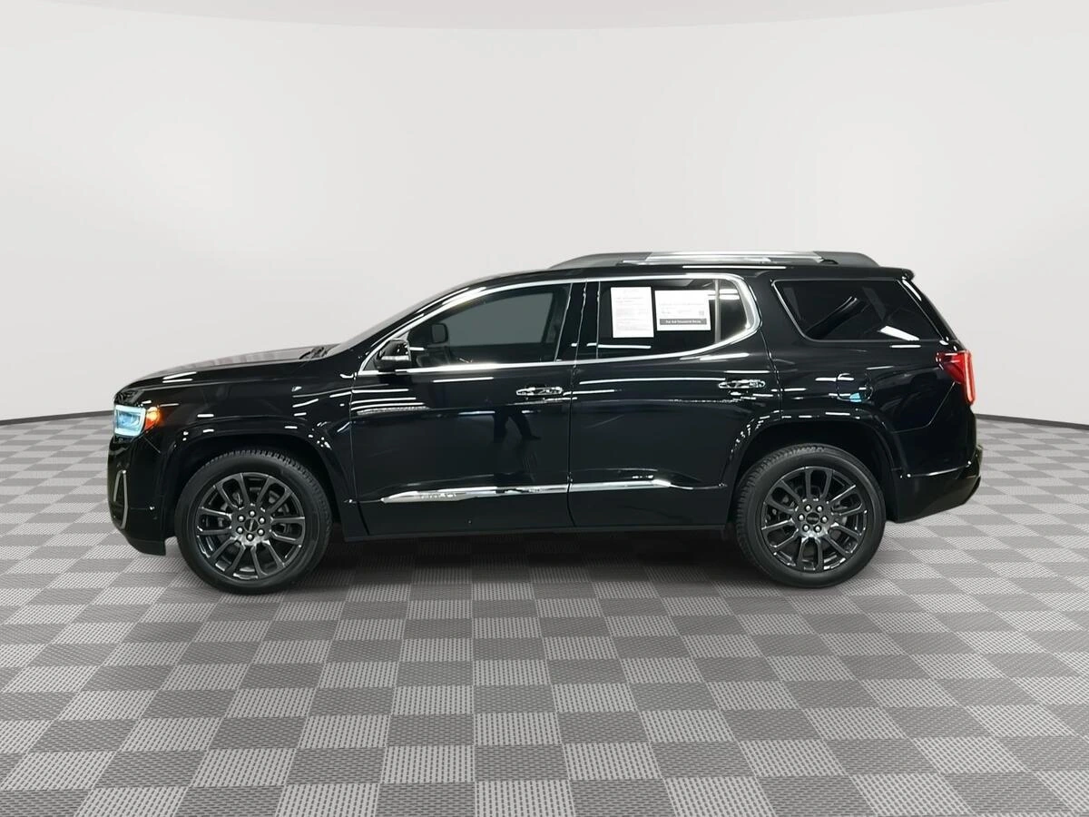 2023 GMC Acadia Denali - Photo 18