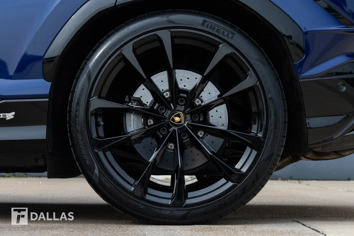 2024 Lamborghini Urus S - Photo 9