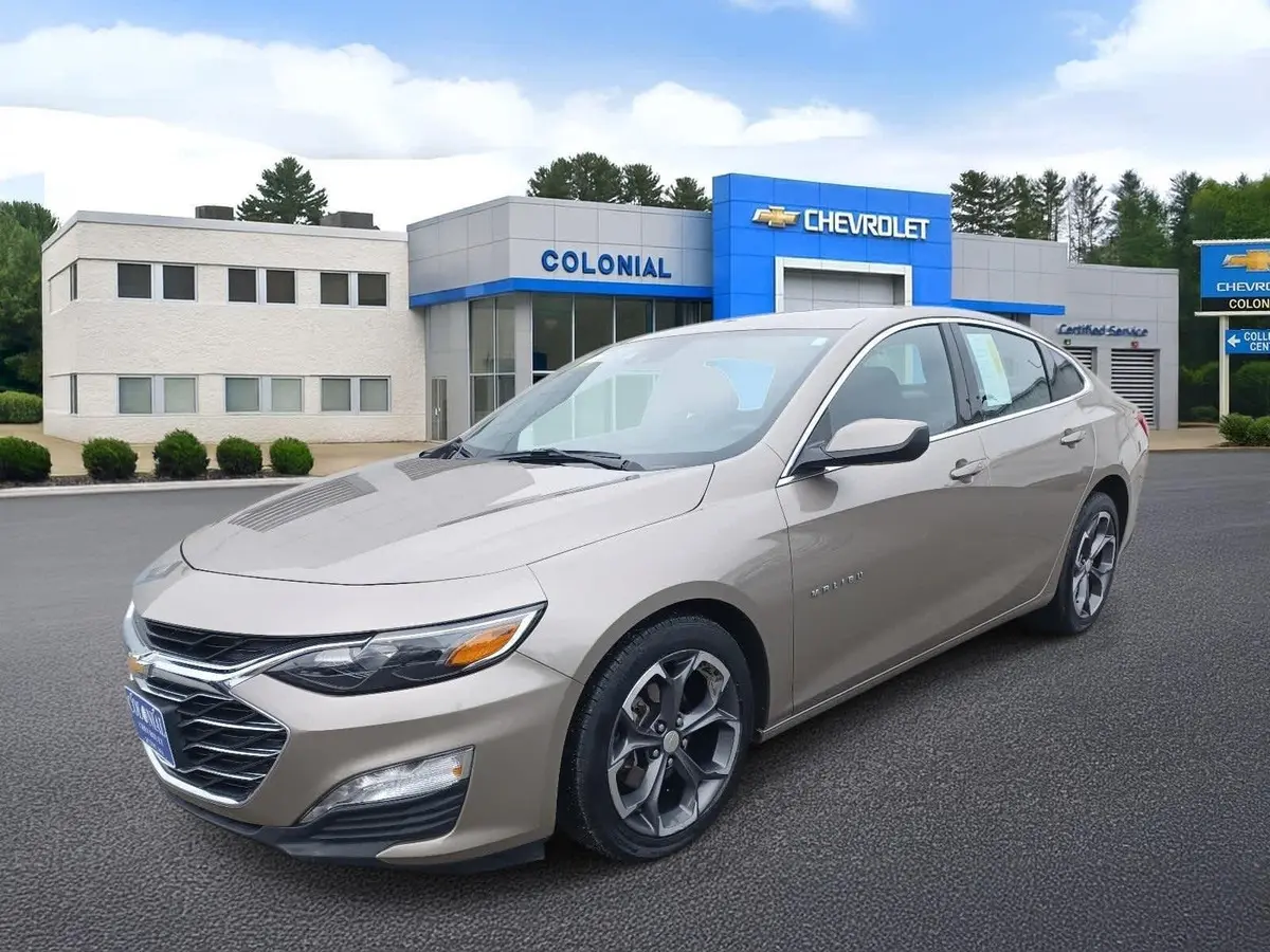 2024 Chevrolet Malibu 1LT's photo