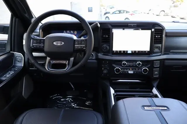 2026 Ford F-350 photo 6