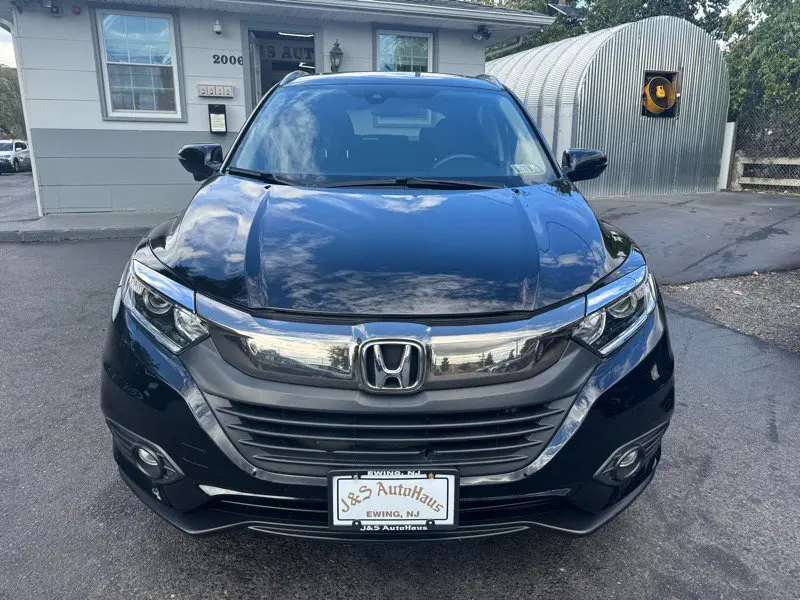 2021 Honda HR-V EX photo 2