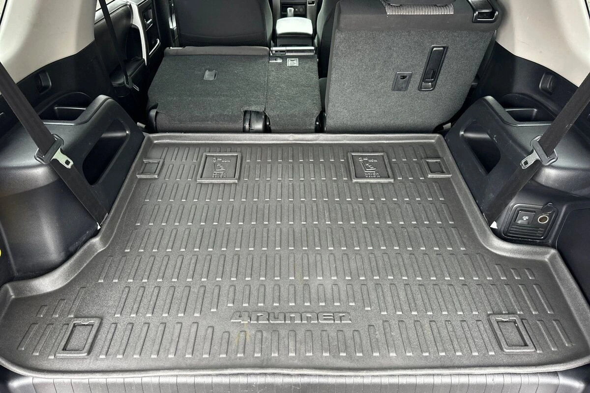 2024 Toyota 4Runner SR5 - Photo 17