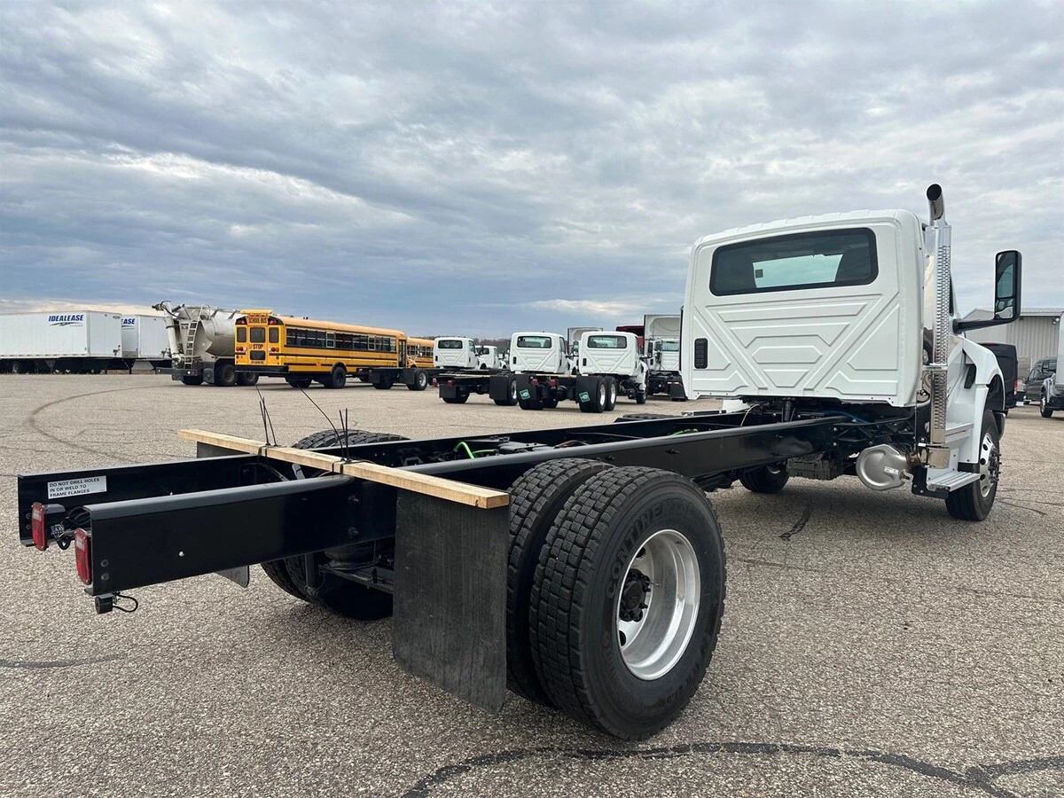 2026 International MV - image 3