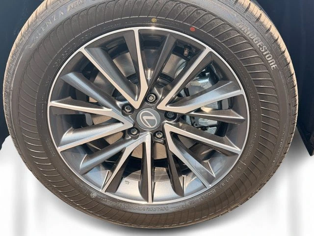 2026 Lexus NX 350 - Photo 12