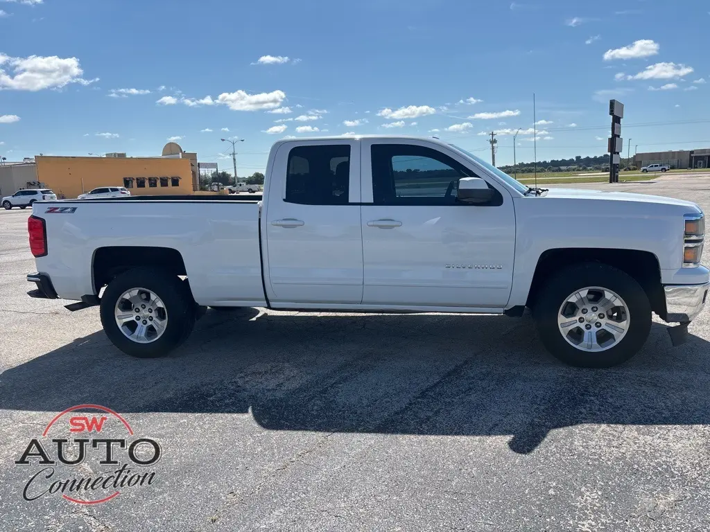 2015 Chevrolet Silverado 1500 LT2 photo 4