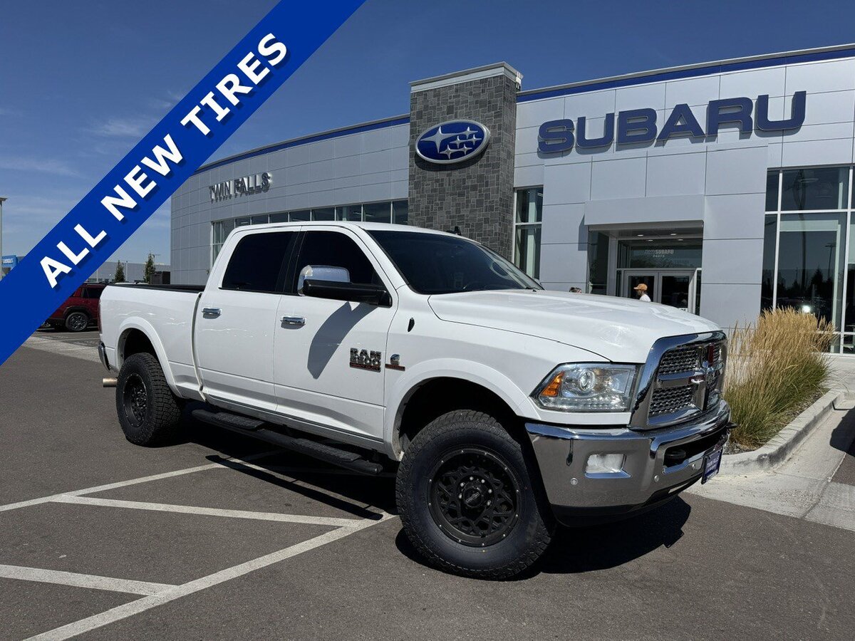 2017 Ram 2500 Laramie 4x4 Crew Cab 6'4 Box