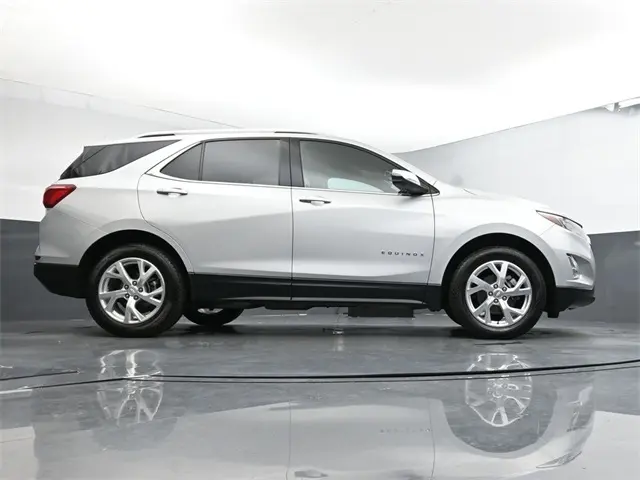 2020 Chevrolet Equinox Premier photo 33