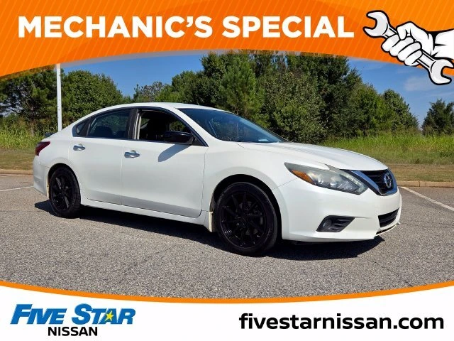 2017 Nissan Altima SR