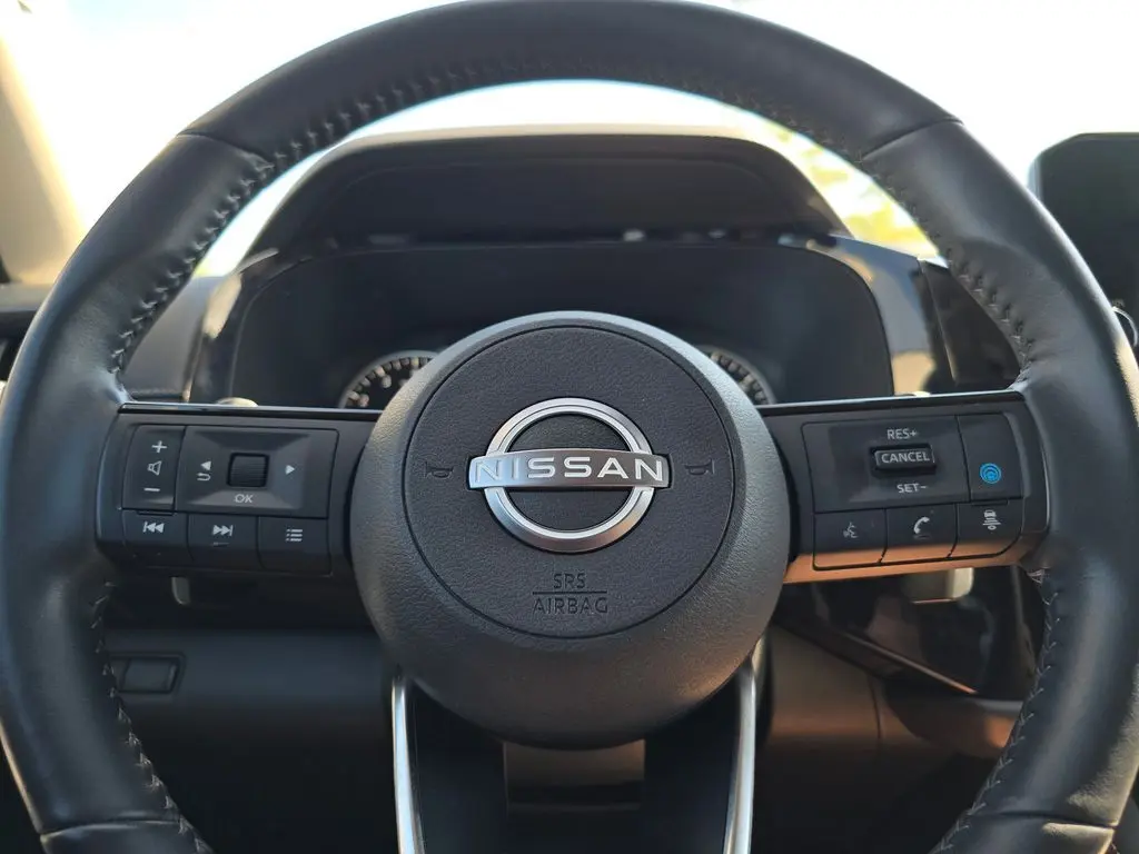 2024 Nissan Pathfinder SL photo 22