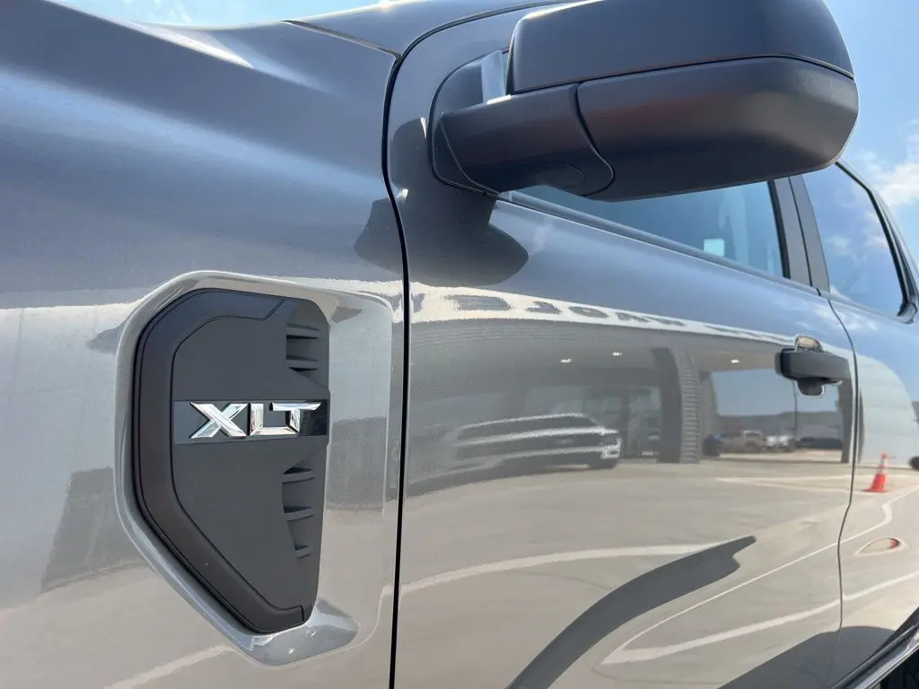 2025 Ford Ranger XLT photo 7