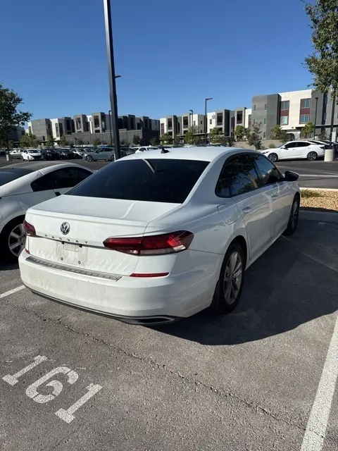 2021 Volkswagen Passat 2.0T S photo 2